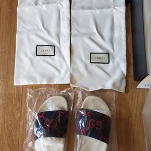Gucci velvet logo monogram slides